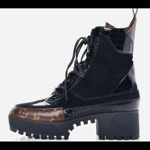Louis Vuitton Laureate Platform Desert Boot
